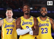 开云官网-包含湖人险胜雄鹿，艾顿关键制胜的词条