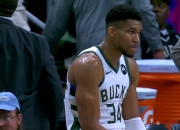 开云体育官方网站-关于雄鹿爆冷德国男篮，字母哥惊艳世界的信息