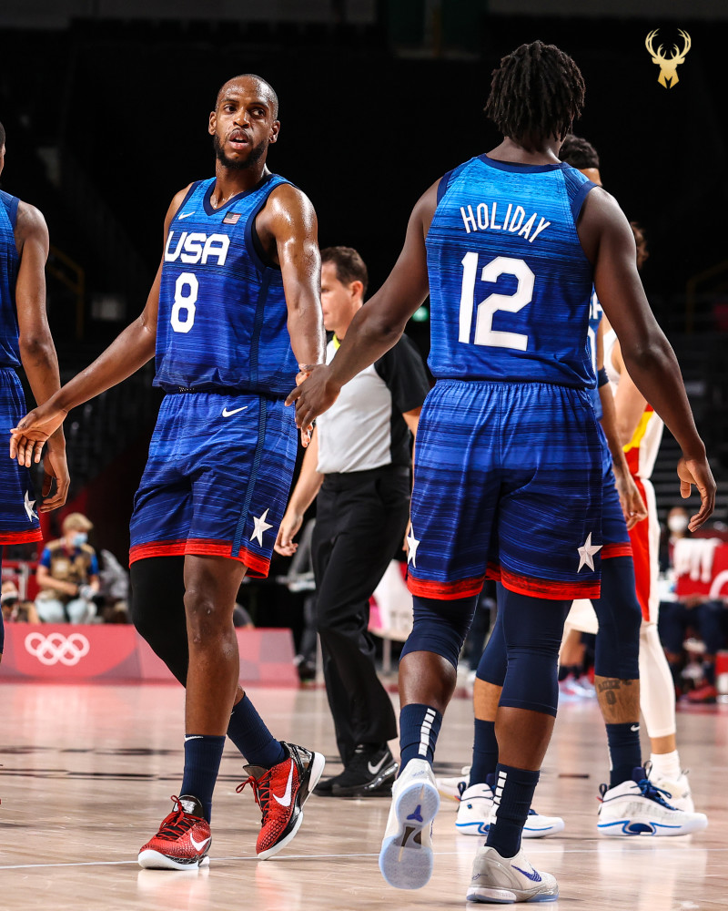 雄鹿B队横扫尼日利亚男篮,费沃斯惊艳世界 雄鹿B队横扫尼日利亚男篮,费沃斯惊艳世界