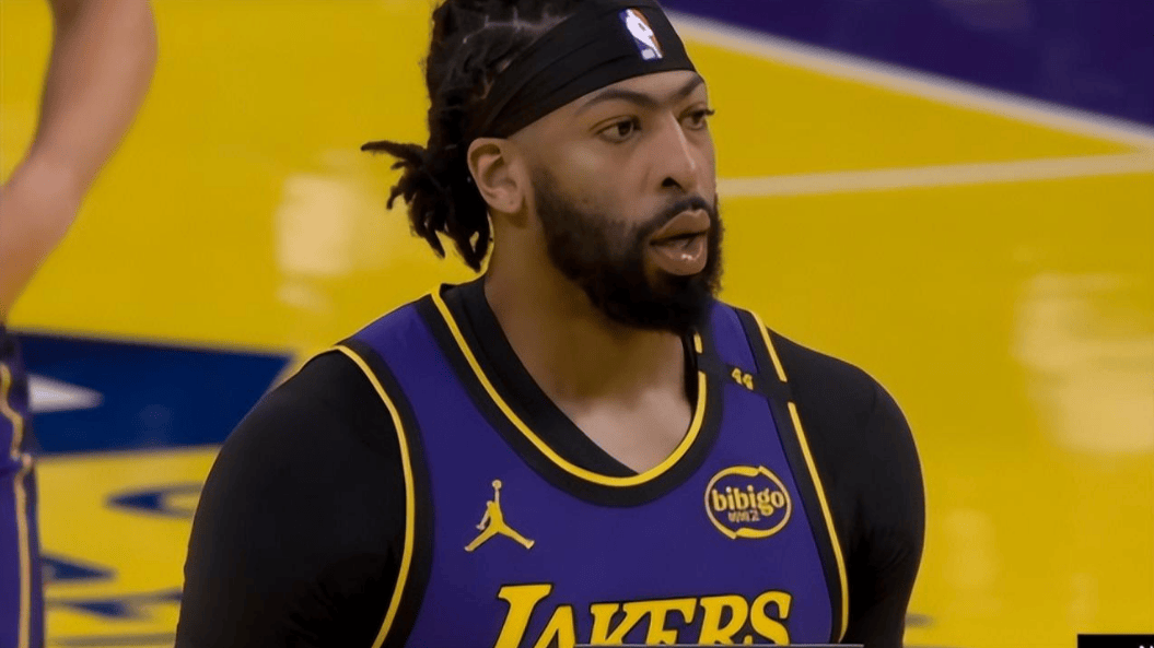 魔术力克勇士B队，拉塞尔绝境逆转的简单介绍