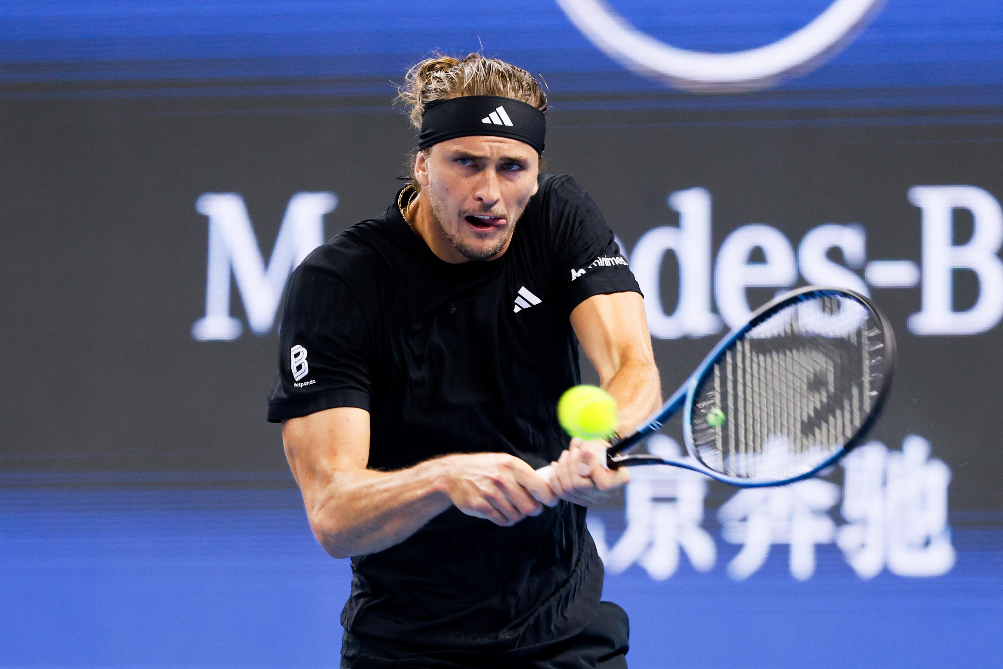 西班牙网球队绝杀英国网球队,兹维列夫送出助攻的简单介绍 西班牙网球队绝杀英国网球队,兹维列夫送出助攻的简单介绍