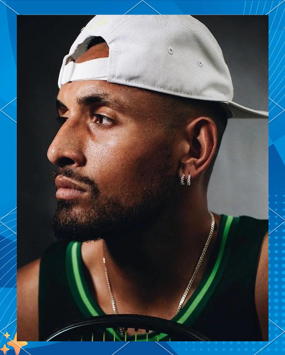 澳大利亚网球队鏖战英国网球队，克耶高斯高光表现