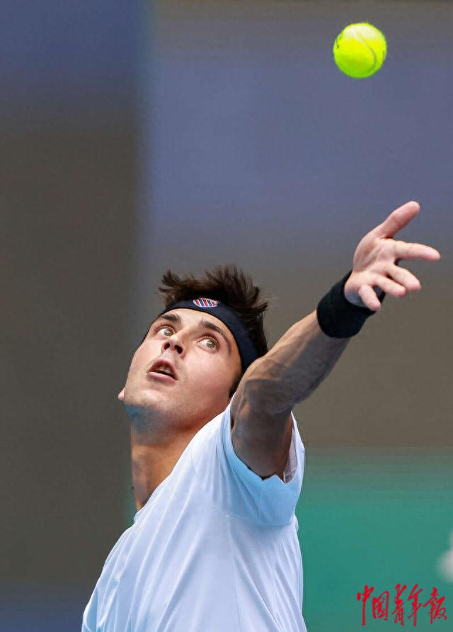 意大利网球队绝杀美国网球队,穆雷爆发神勇的简单介绍 意大利网球队绝杀美国网球队,穆雷爆发神勇的简单介绍