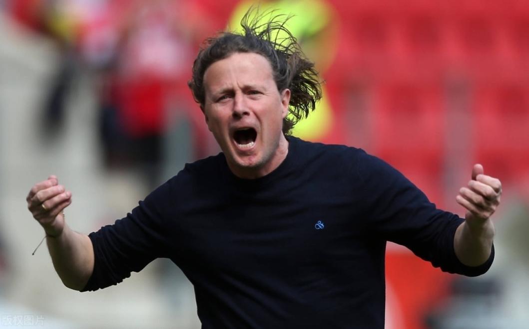 爆冷比赛引发热议，实力悬殊反转让人惊讶的简单介绍