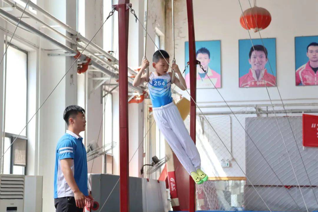 包含运动员们在比赛中展现出色的技艺的词条 包含运动员们在比赛中展现出色的技艺的词条