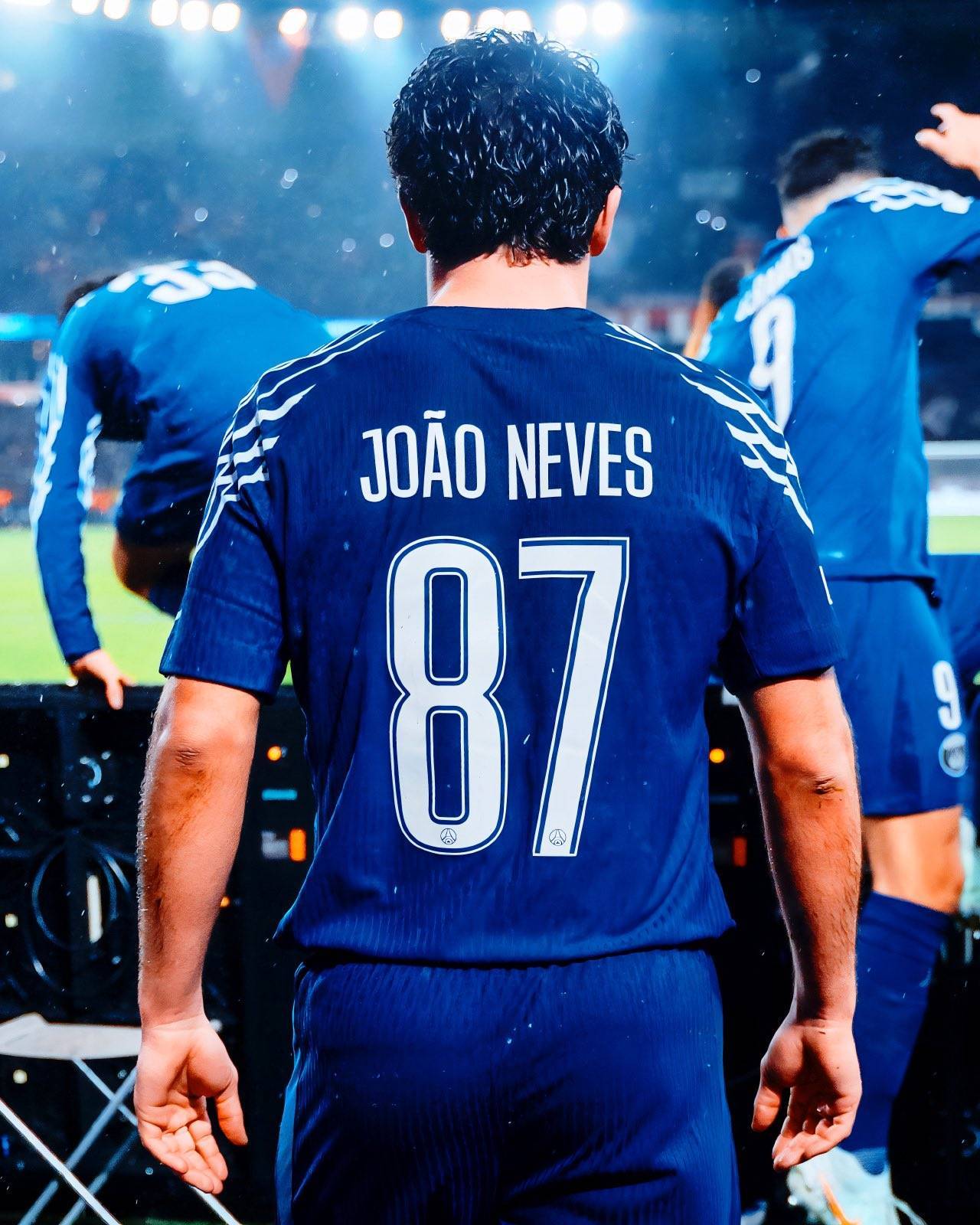 昔日法甲球星结束职业生涯转行经商的简单介绍