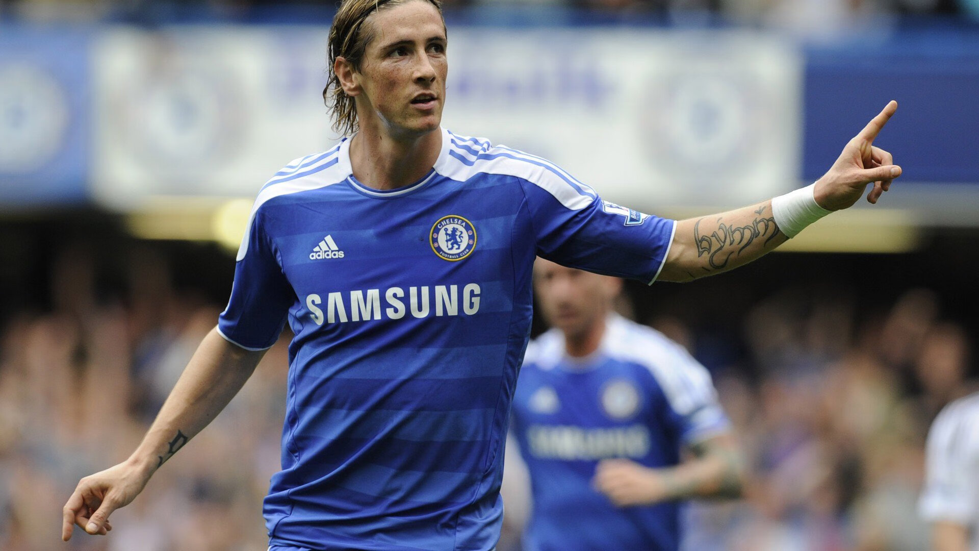 赛道上的双重奏,迈凯伦绝杀红牛二队,维斯塔潘刷新纪录之夜